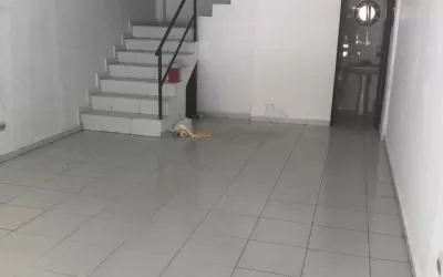 Se alquilan locales ubicados en el cangrejo