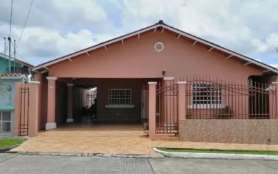 Venta de Casa en Villa Zaita: 3 Recámaras, 2 Baños - USD 200,000.00