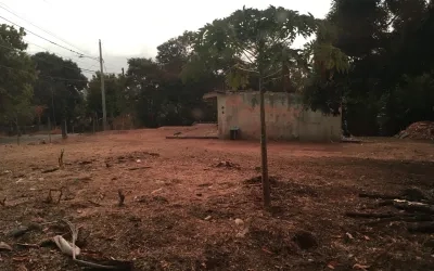 Se vende terreno en Altos de Cabuyita – 1,986 m² en esquina