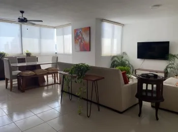 Se alquila apartamento ubicado en Marbella, totalmente amoblado