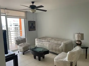 Se alquila cómodo y céntrico apartamento en EL Cangrejo